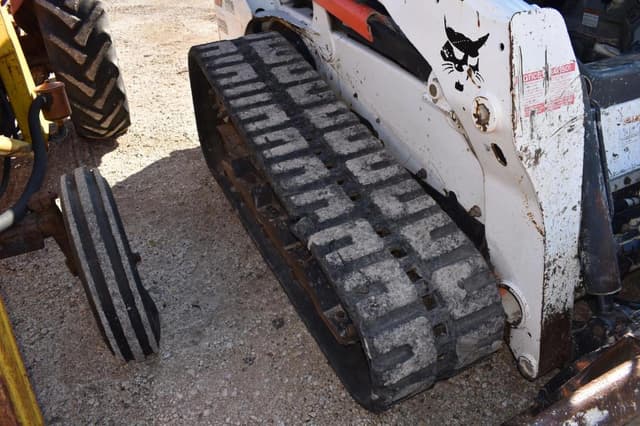 Image of Bobcat T770 equipment image 3