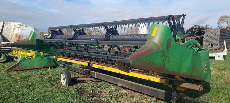 John Deere 920 Equipment Image0
