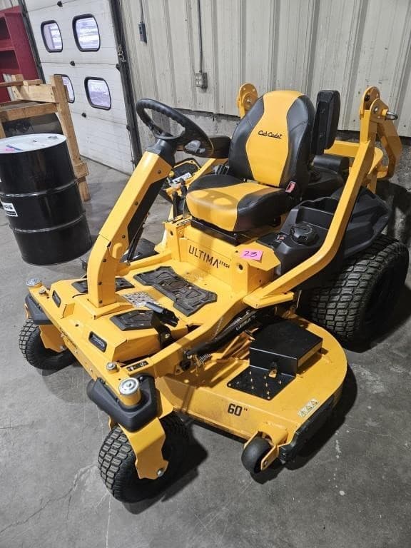 Image of Cub Cadet Ultima ZTXS4 equipment image 2