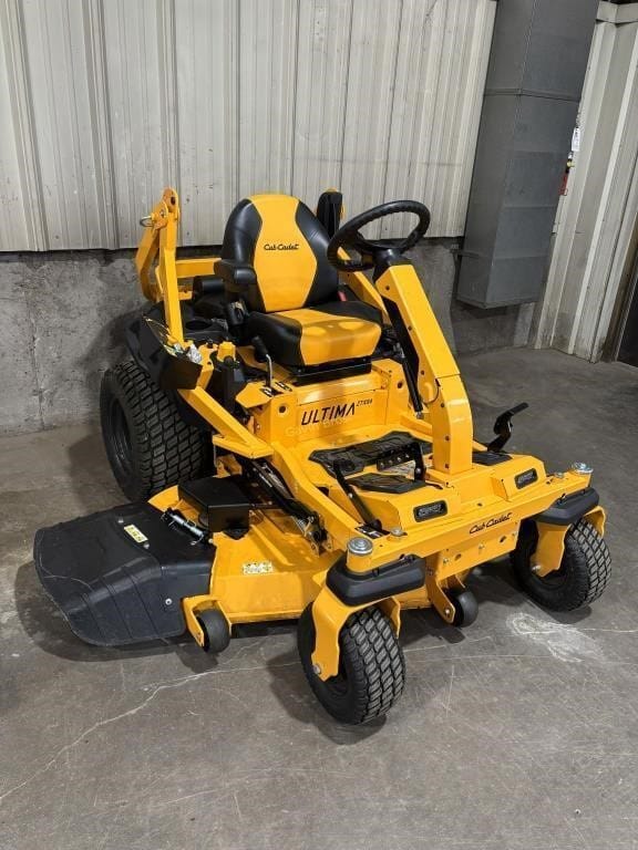 Cub Cadet Ultima ZTXS4 Equipment Image0