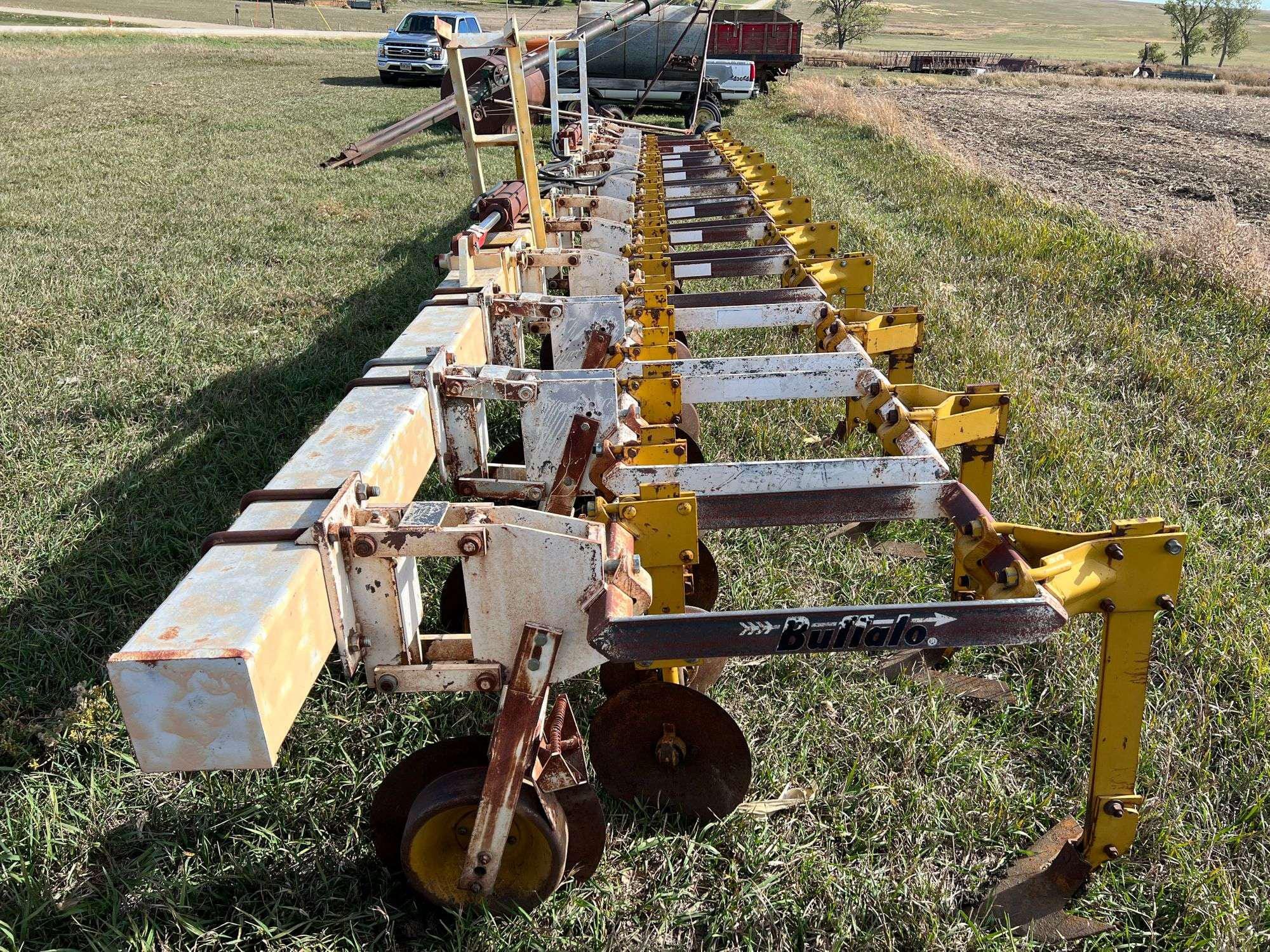 Main image Buffalo 12R30