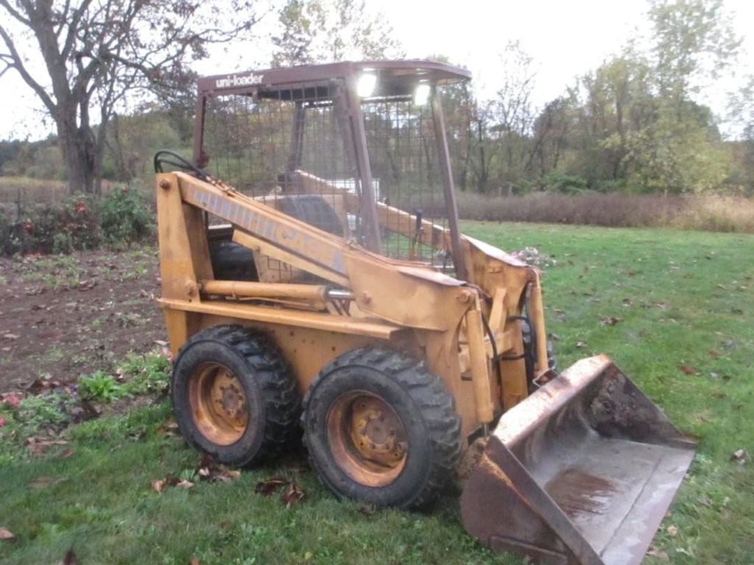 Image of Case 1835B Primary image