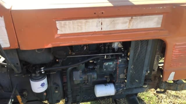 Image of Kubota L2201 equipment image 3