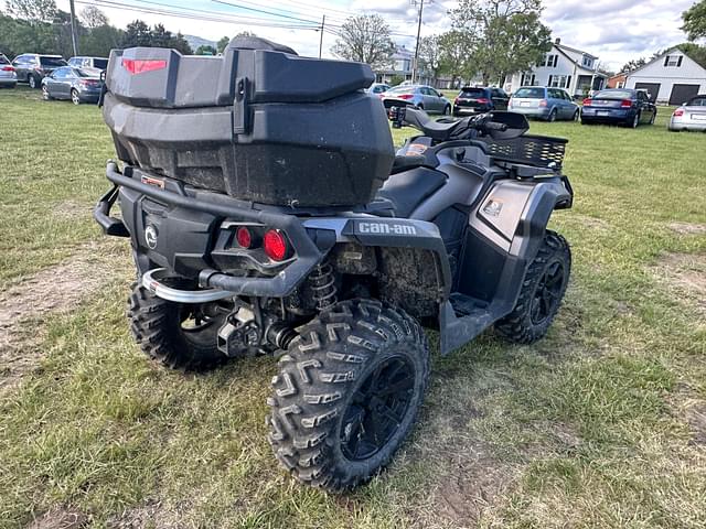 Image of Can-Am 850 equipment image 4