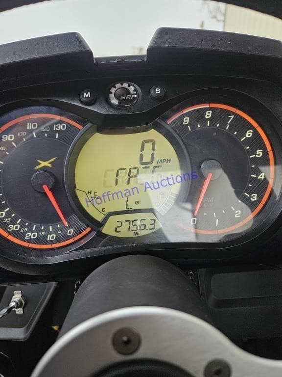 Image of Can-Am Commander equipment image 3