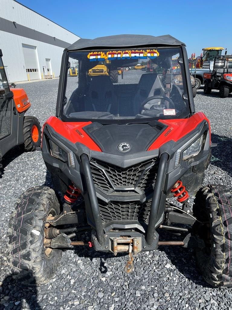 Can-Am Maverick Equipment Image0