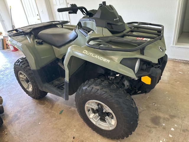 Image of Can-Am Outlander 450 equipment image 4