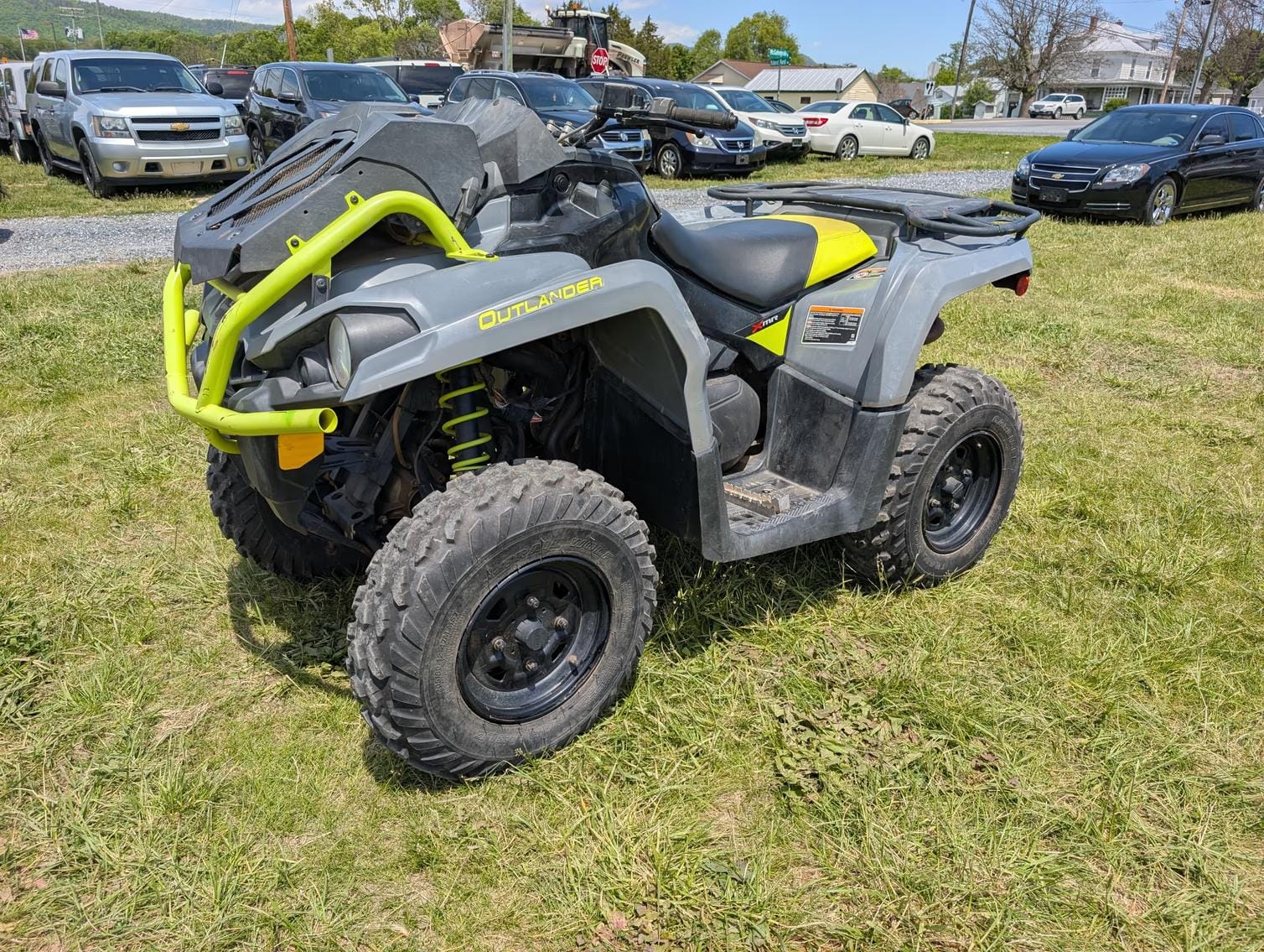 Can-Am Outlander Equipment Image0