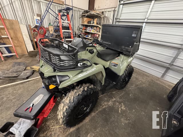 Image of Can-Am Outlander 570 equipment image 1