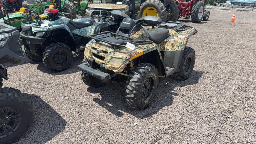 Image of Can-Am Outlander 800 Primary image