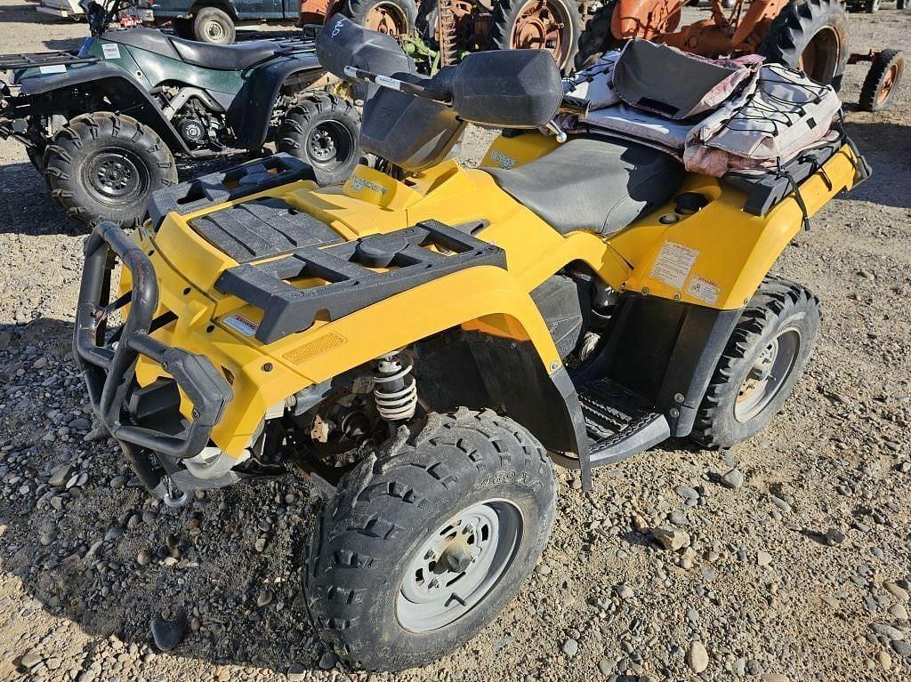 Image of Can-Am Outlander 400 Image 0