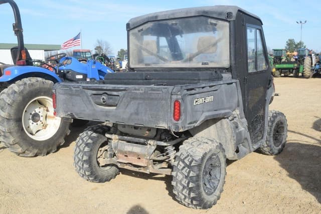 Image of Can-Am HD8 equipment image 2