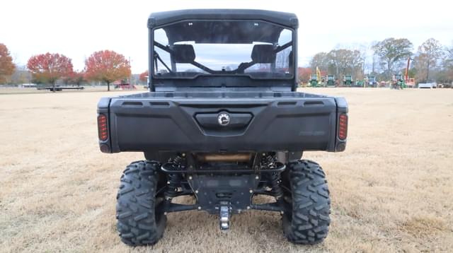 Image of Can-Am Defender HD10 equipment image 3