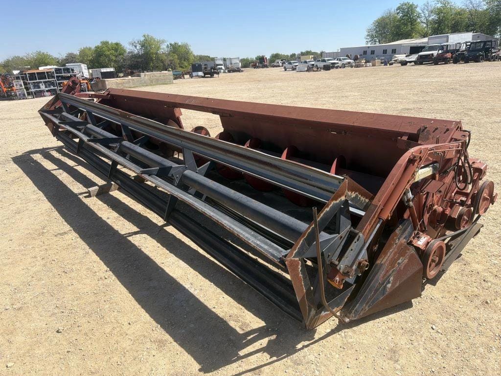 Case 1010 Equipment Image0