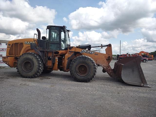Image of Case 1021F equipment image 3