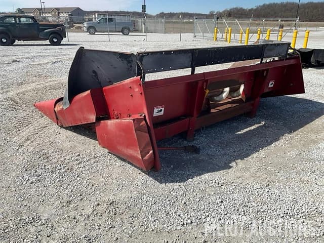 Image of Case 1044 equipment image 2