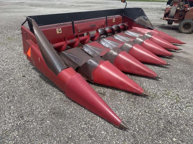 Image of Case IH 1063 equipment image 1