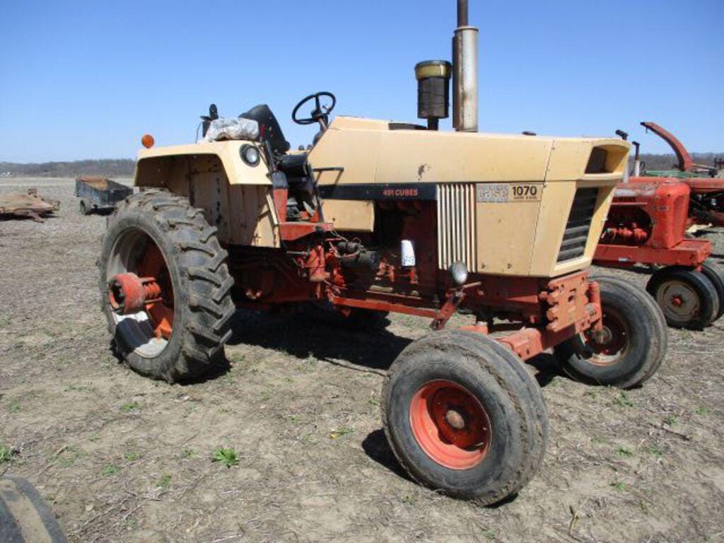 Main image J.I. Case 1070