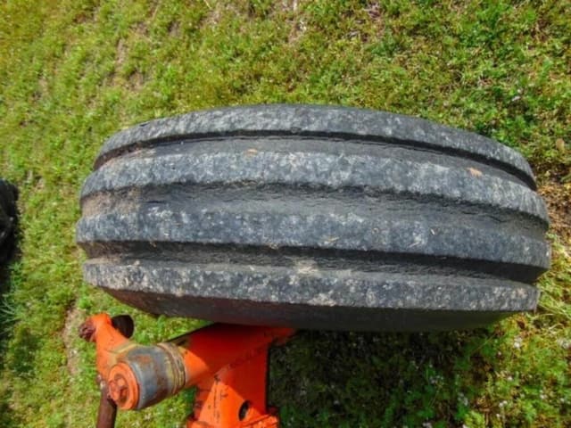 Image of Case 1070 equipment image 2