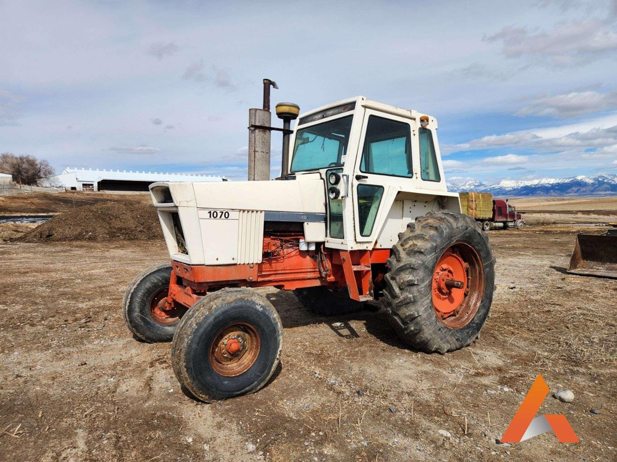 Main image J.I. Case 1070