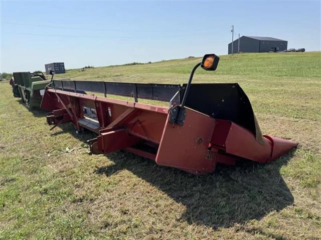 Image of Case IH 1083 equipment image 3