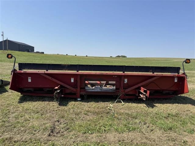 Image of Case IH 1083 equipment image 2