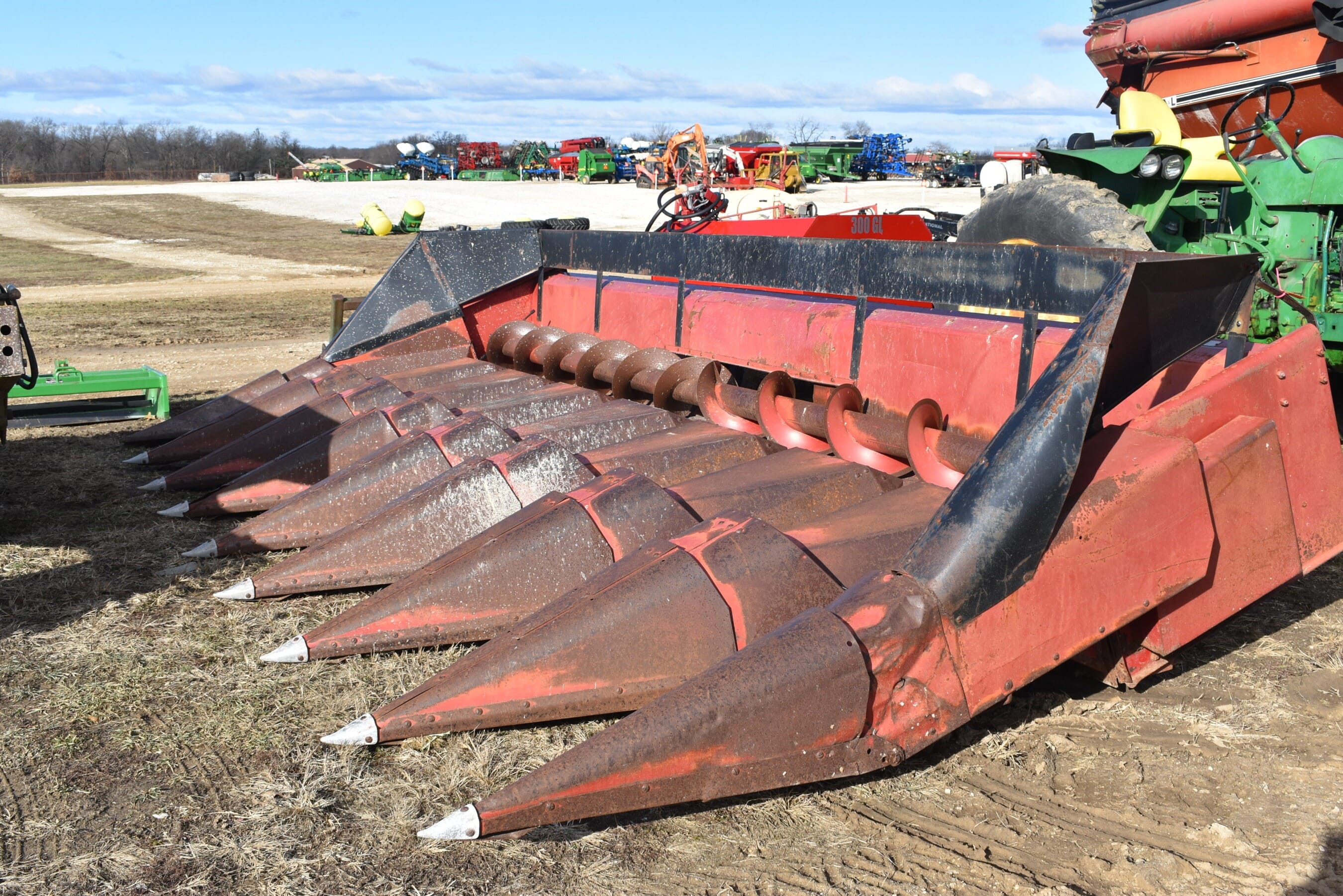 Case IH 1083 Equipment Image0