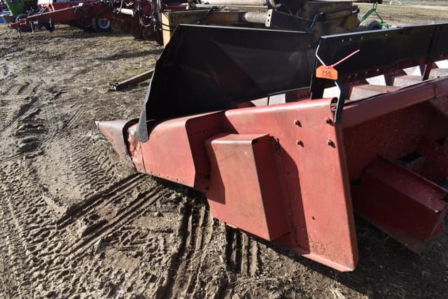 Image of Case IH 1083 equipment image 3