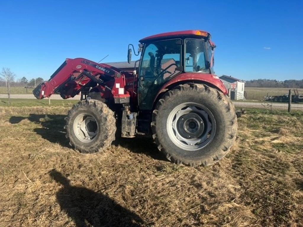 Main image Case IH Farmall 110C