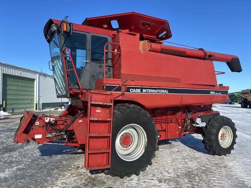 Image of Case IH 1666 Primary image