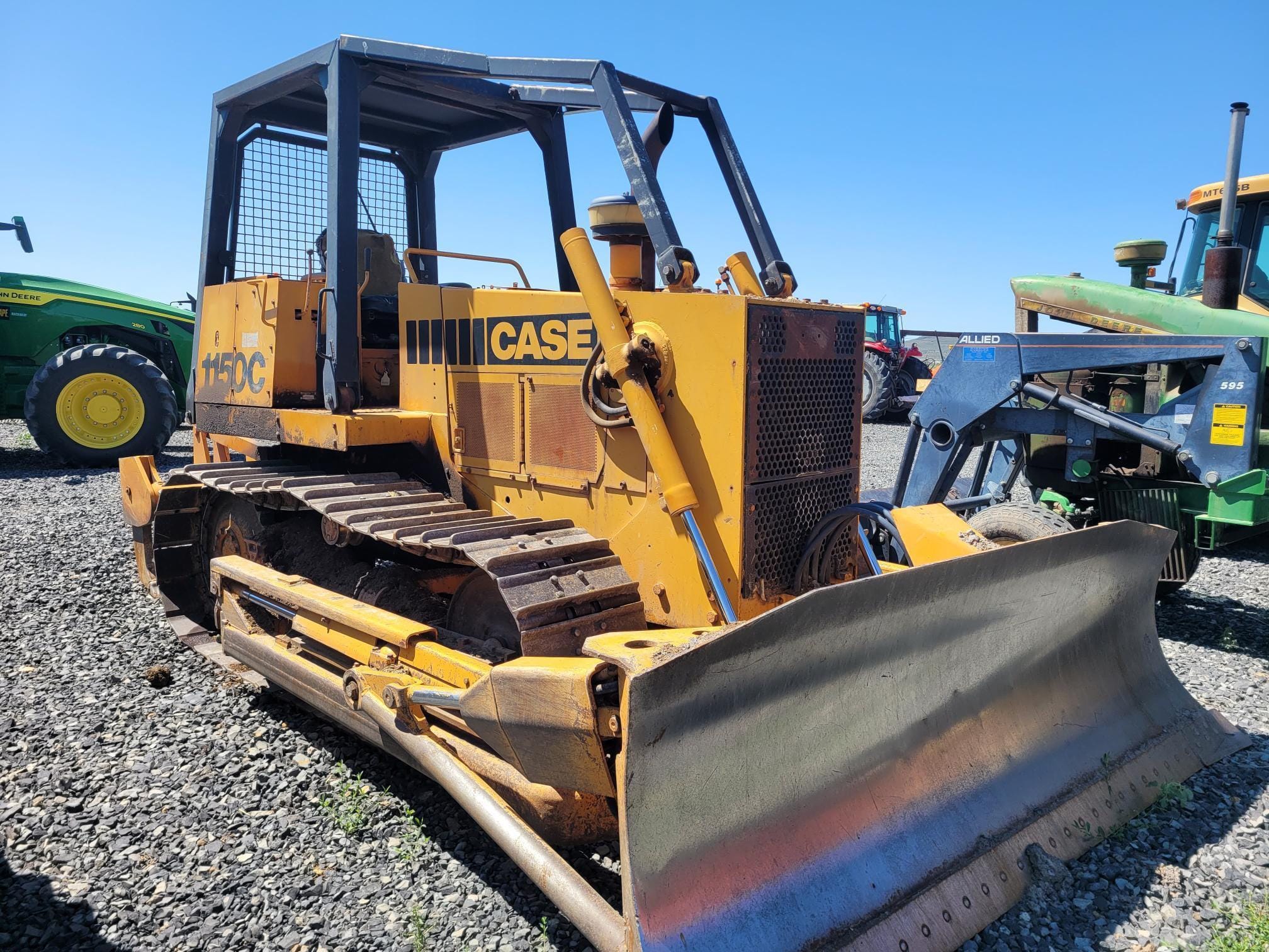 Case 1150C Equipment Image0