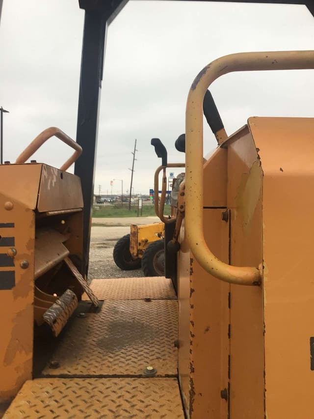 Image of Case 1150G equipment image 3