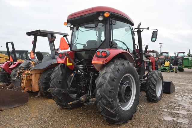 Image of Case IH Farmall 115A equipment image 2