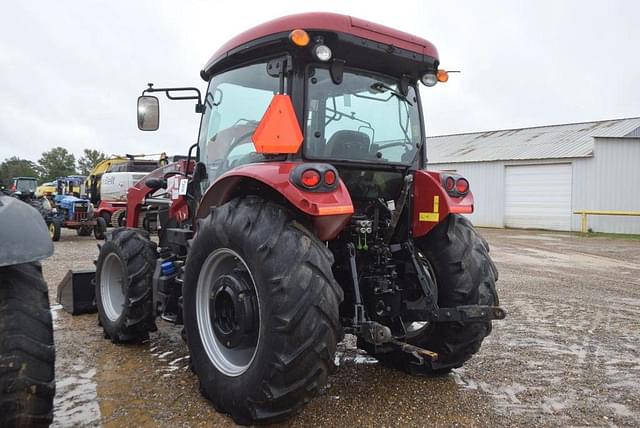 Image of Case IH Farmall 115A equipment image 1