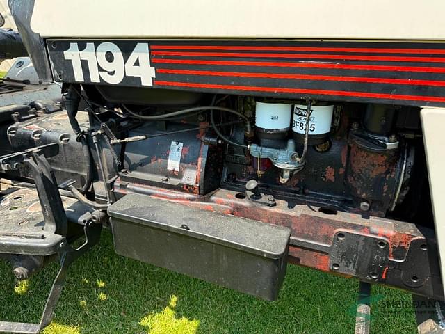 Image of Case 1194 equipment image 1