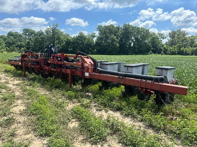 Image of Case IH 1200 equipment image 1