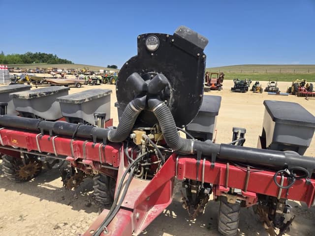 Image of Case IH 1200 equipment image 4