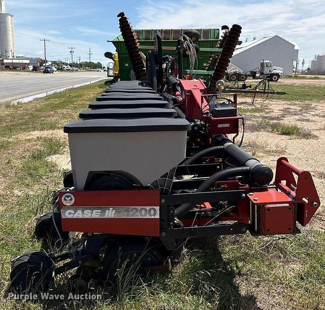 Image of Case IH 1200 equipment image 3