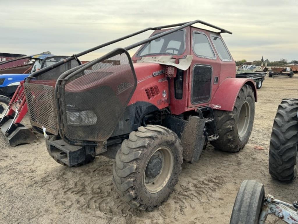 Image of Case IH Farmall 120C Image 0