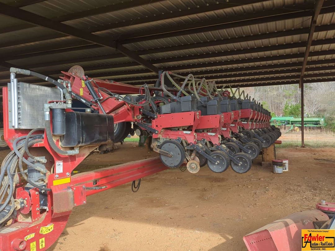 Image of Case IH 1245 Primary image