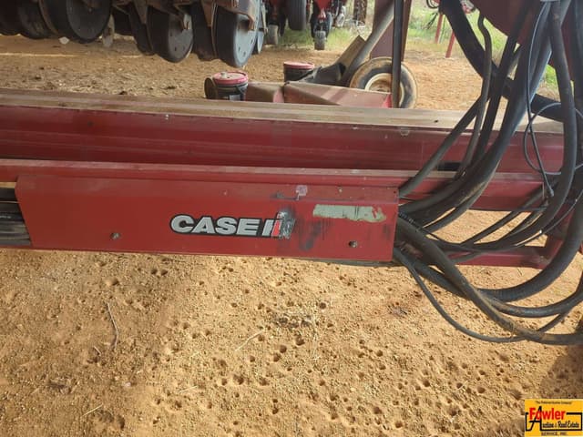 Image of Case IH 1245 equipment image 1