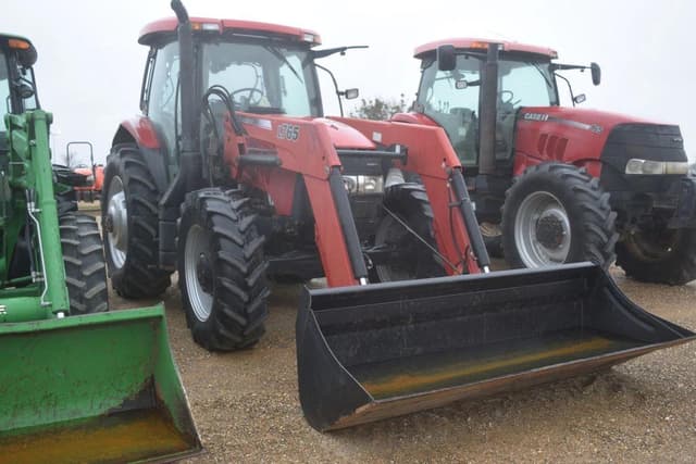 Image of Case IH Maxxum 125 equipment image 3