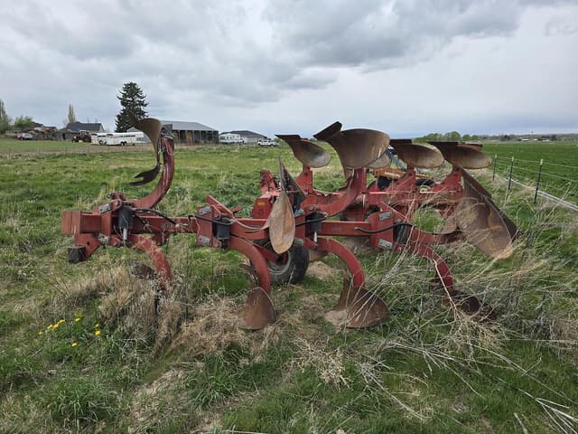 Image of Case IH 145 equipment image 3