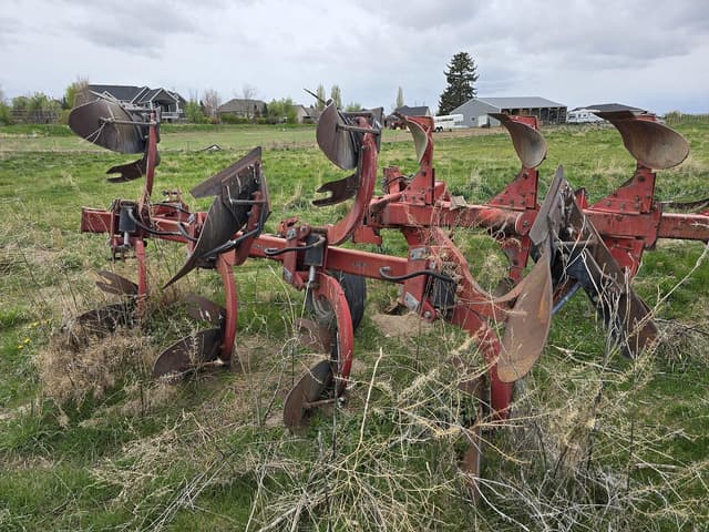 Image of Case IH 145 equipment image 4