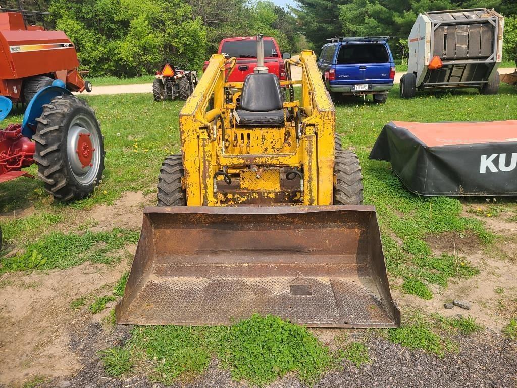 Case 1530 Construction Skid Steers for Sale | Tractor Zoom