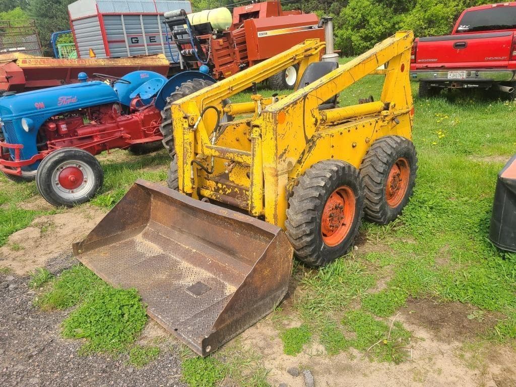 Case 1530 Construction Skid Steers for Sale Tractor Zoom