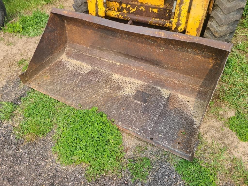 Case 1530 Construction Skid Steers for Sale Tractor Zoom