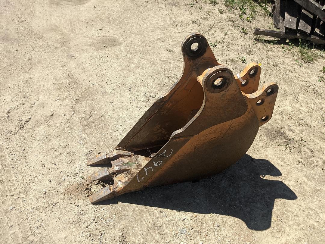 Image of Case Bucket Image 1