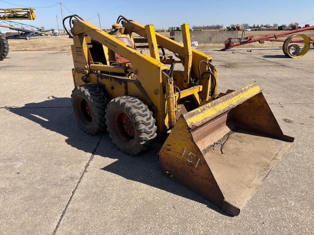 Image of Case 1740 equipment image 1