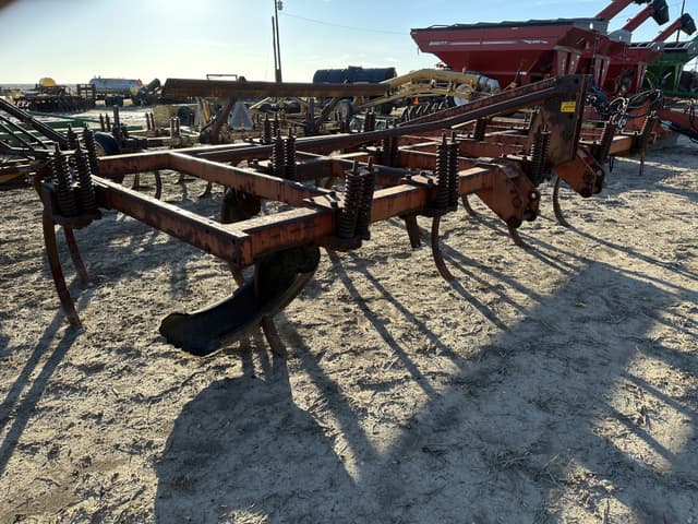 Image of Case 1800 equipment image 1